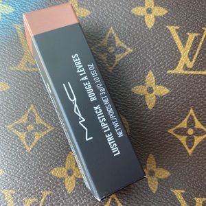 Mac Lustre Lipstick Jubilee